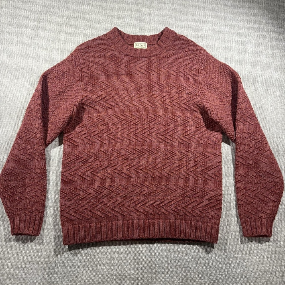 L.L. Bean Sweater Mens Medium Red Lambswool Herringbone Knit Crewneck Pullover